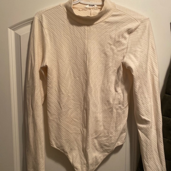 Knyx top, super soft and comfy - Picture 3 of 7